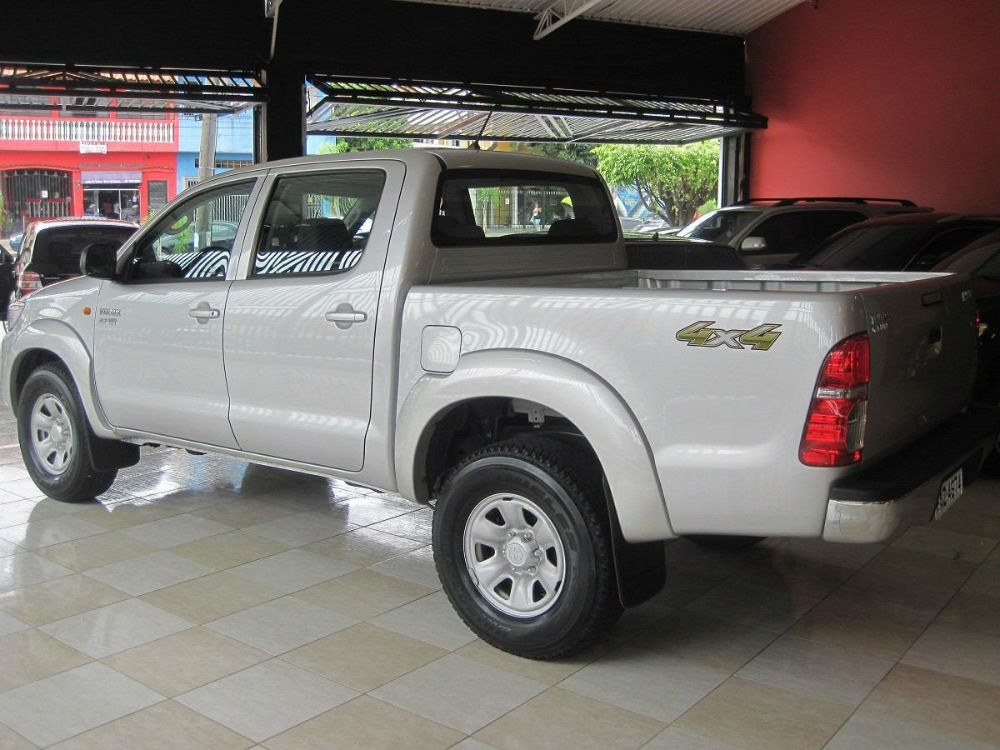 hilux-27-4x4-mec-flex_MLB-F-3985362814_032013