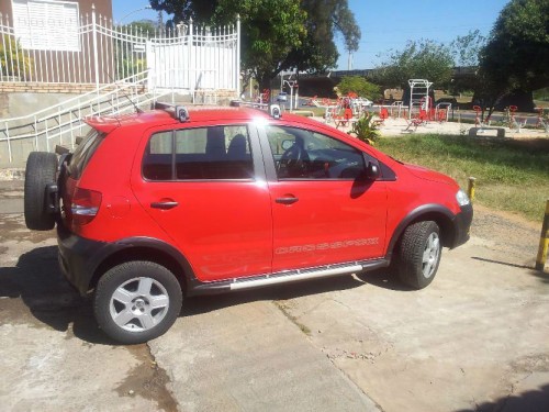 1375279247_531976721_7-Volkswagen-CrossFox-16-flex-2008-vermelho-