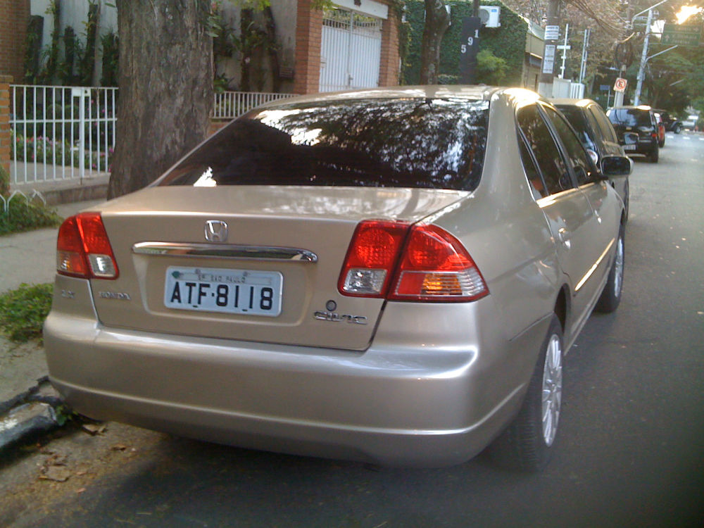 Honda 2002 trazeira