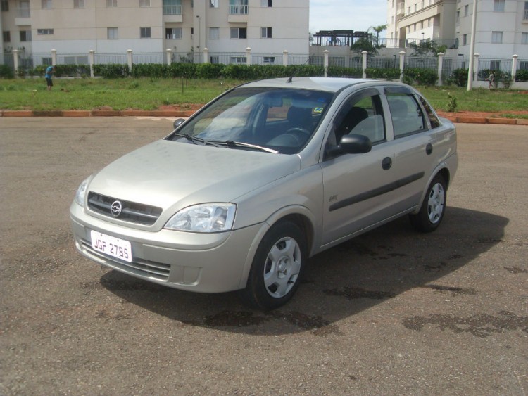 CHEVROLET CORSA SEDAN 2005 JOY 1.8 - Carango - 114437