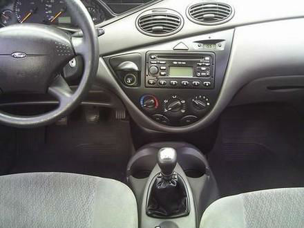 ford+focus+sedan+2+0+16v+gasolina+manual+nd+2001+2002+cod+999529+campinas+sp+brasil__29638C_2